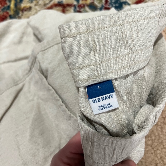 EUC Old Navy Large shorts - Picture 3 of 3